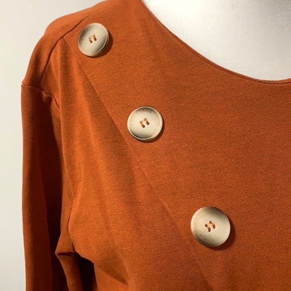 Bimba y Lola Burnt-Orange Pleated Long-Sleeve Shirt - Picture 4 of 13